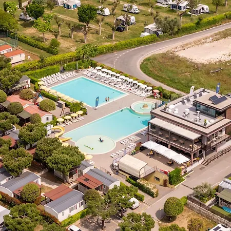 Club del Sole Le Palme Lazise Family Collection-2